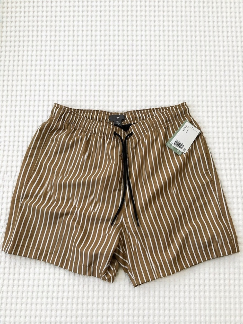 NWT H&M Men’s Striped Swim Trunks Size Large Beige/Tan